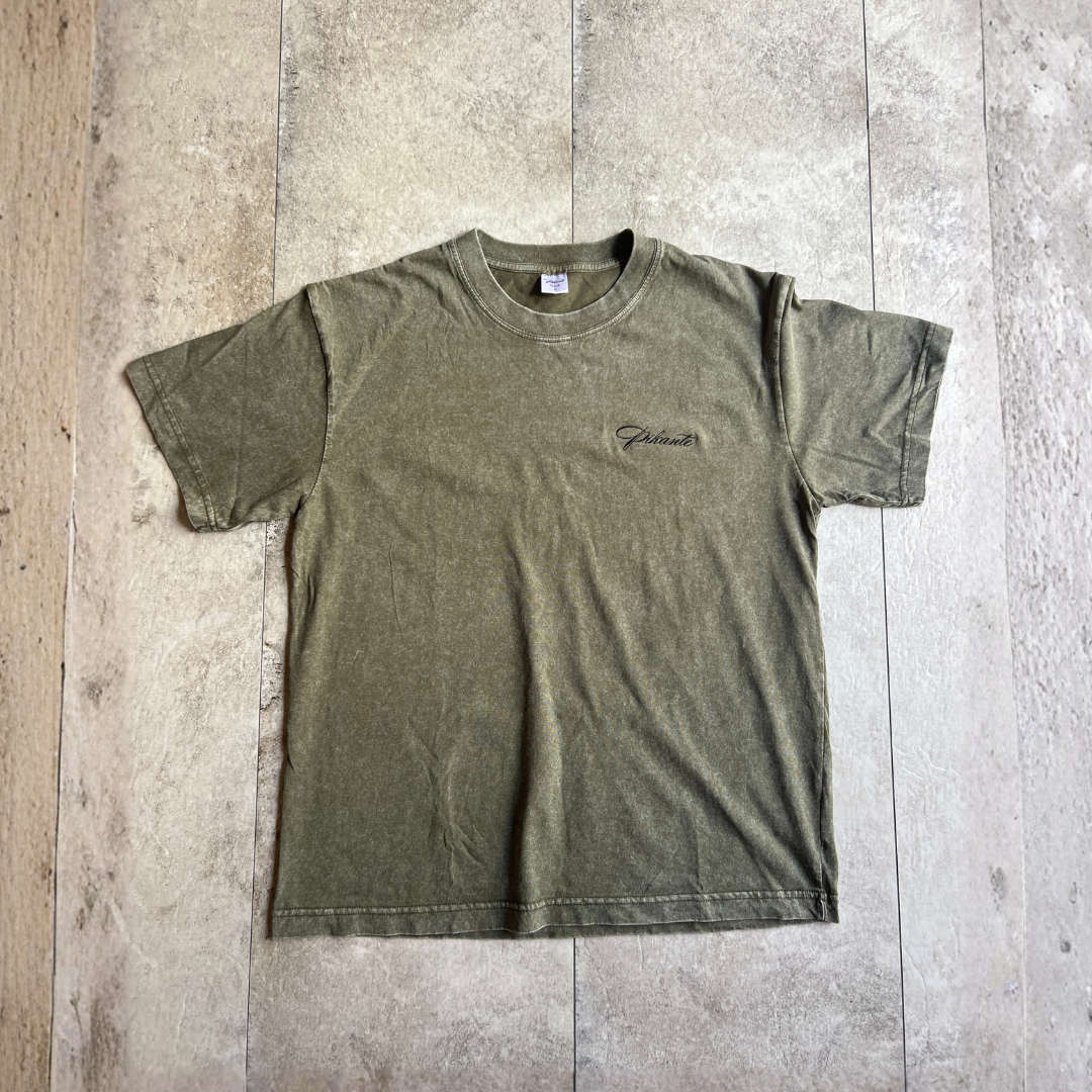 Remera Stone Wash Bordada - Verde
