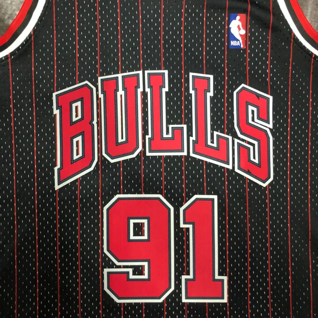 1996 BULLS RODMAN #91 Black Retro